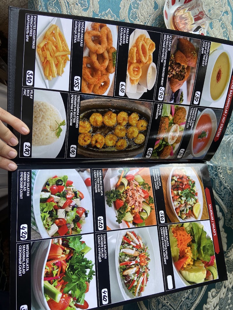 Arasta Cafe & Restaurant - Arasta Cafe & Restaurant, Sultan Ahmet, Kabasakal Cd. No:22, 34122 Fatih/İstanbul, Türkiye