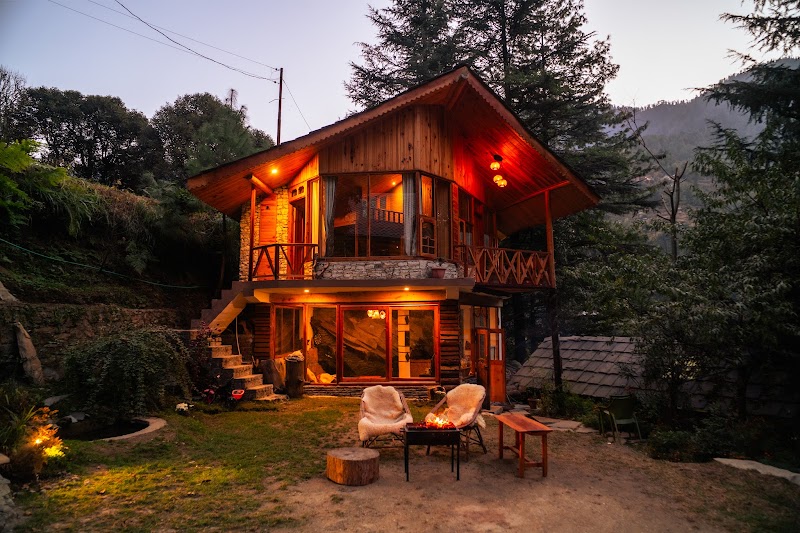 Doghari Chalets Jibhi by HimTrek Stay