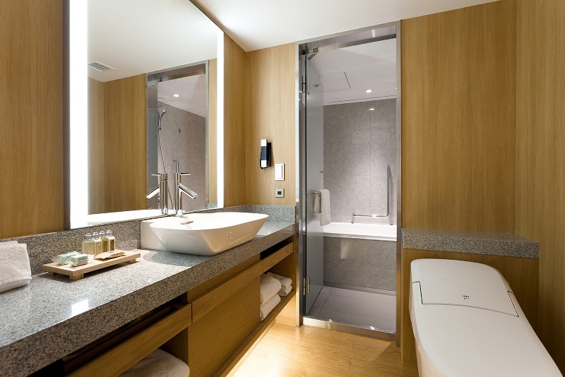 Keio Plaza Hotel Tokyo - Keio Plaza Hotel Tokyo 2-chōme-2-1 Nishishinjuku, Shinjuku City, Tokyo 160-8330, Japan