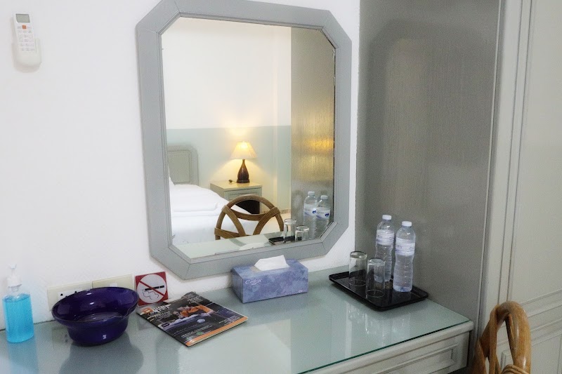 Aloft hotel and hostel pattaya - Aloft hotel and hostel pattaya 144 69-71 Thanon Thap Phraya, Muang Pattaya, Amphoe Bang Lamung, Chang Wat Chon Buri 20150, Thailand