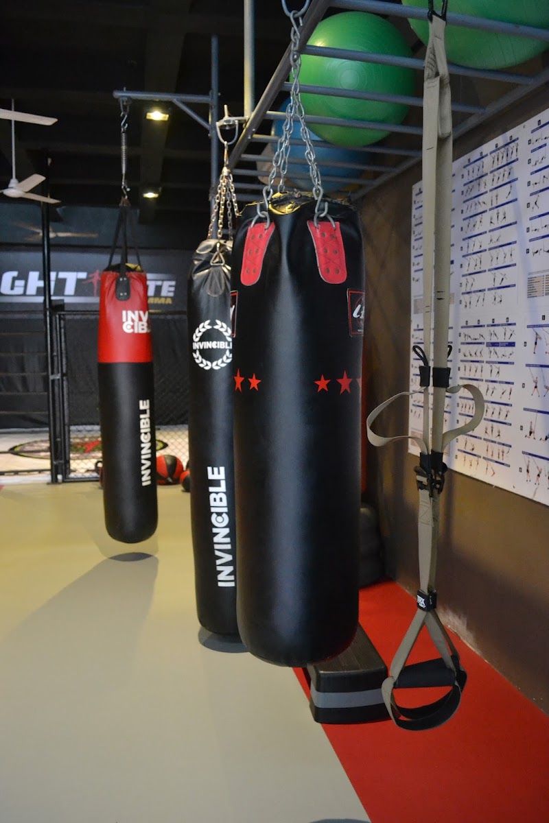Fight Elite Mma - Fight Elite Mma, Metro Station D N Nagar, 201, Lotus link square, opp. DN nagar, Manmandir Co.operative Housing Society, Shitladevi Chawl, D.N.Nagar, Andheri West, Mumbai, Maharashtra 400053, India