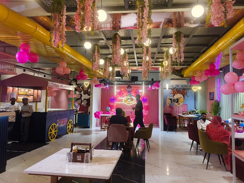 Brewbakes café Aligarh