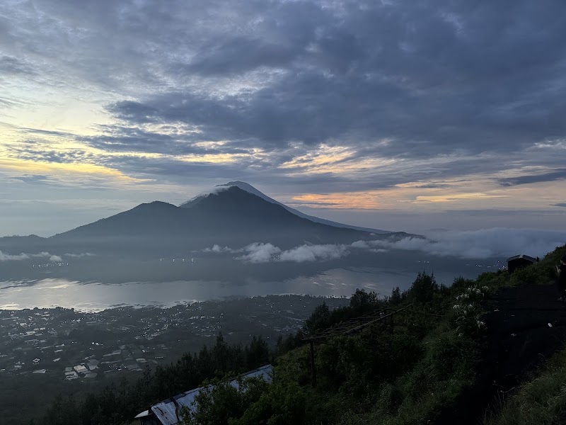 Sunrise mount Batur hike - Sunrise mount Batur hike Q93H+6Q7, South Batur, Kintamani, Bangli Regency, Bali 80652, Indonesia