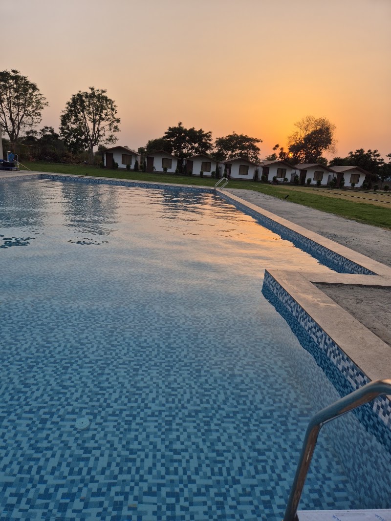 Arise Rustic Village Resort - Arise Rustic Village Resort Om Shanti Retreat Centre, Road, behind Park Inn Hotel, Patti Kawan, Bhora Kalan, Gurugram, Haryana 122413, India
