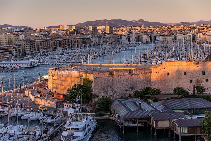 Port de Marseille Fos - Porte 3C - Lignes internationales - Port de Marseille Fos - Porte 3C - Lignes internationales, Porte 3C Port de Marseille Fos, 13015 Marseille, France