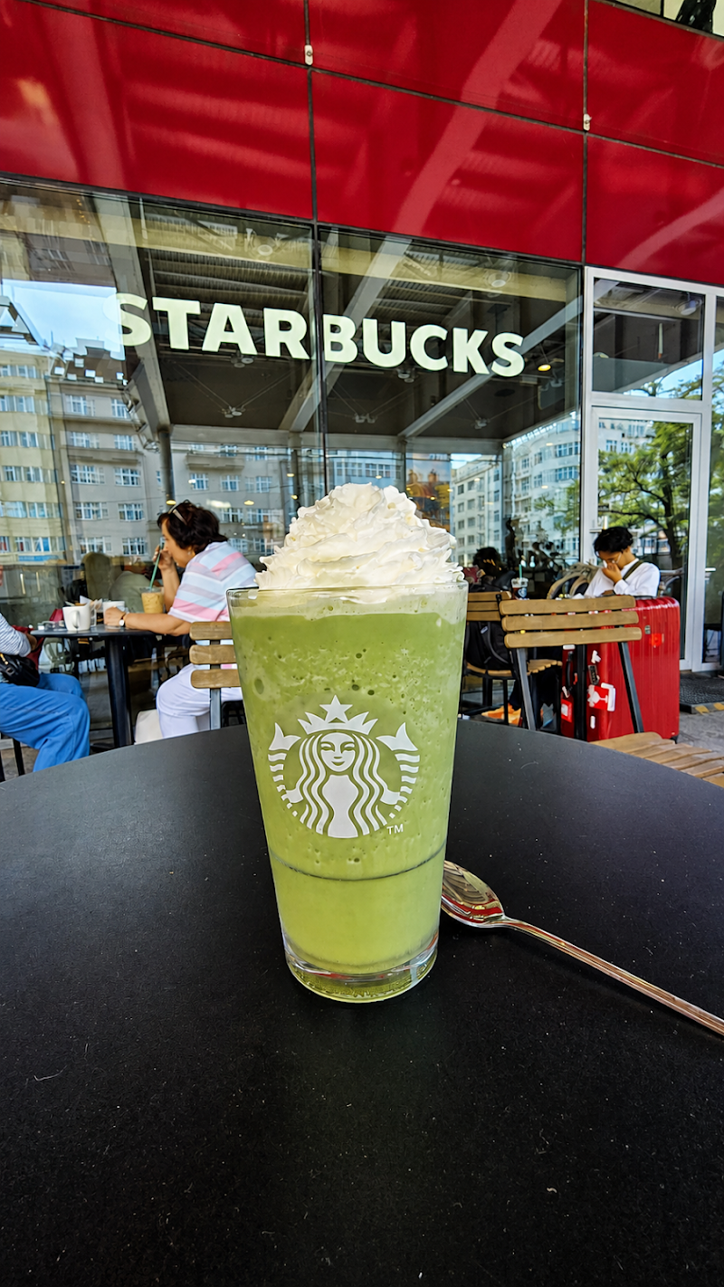 Starbucks - Starbucks, Vinohradská 2828/151, Žižkov, 281 51 Praha-Praha 3, Czechia