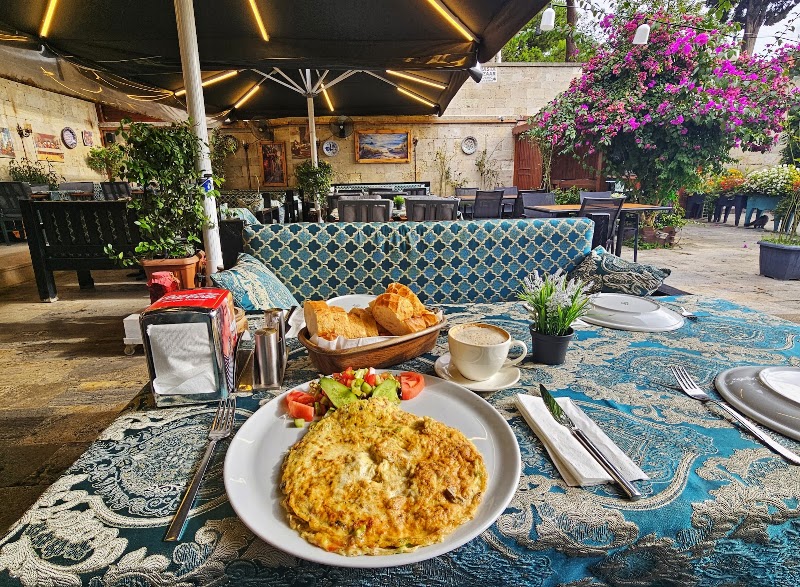 Arasta Cafe & Restaurant - Arasta Cafe & Restaurant, Sultan Ahmet, Kabasakal Cd. No:22, 34122 Fatih/İstanbul, Türkiye