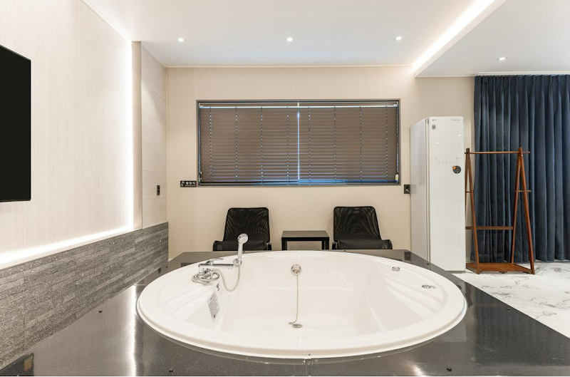H Avenue Hotel Gyeongju Bulguksa, Gyeongju - H Avenue Hotel Gyeongju Bulguksa, Gyeongju 700-13 Jinhyeon-dong, Gyeongju, Gyeongsangbuk-do, South Korea