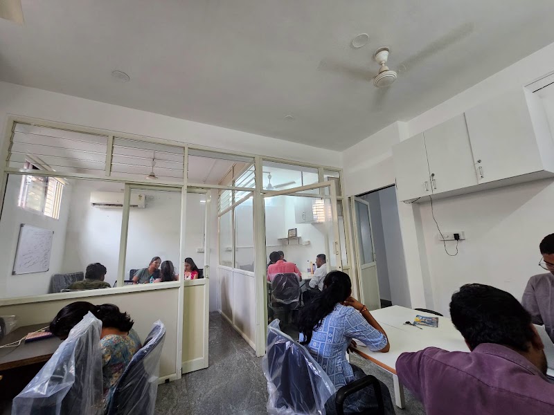 Tecbug software technologies - Tecbug software technologies, Office no. W 2. First floor 1372/C 32 E Cross Jayanagar Fourth T Block Facing 18th MAIN CIRCLE BANGALORE 560041, near Sanjiv gandhi hospital, 4th T Block East, Jayanagar, Bengaluru, Karnataka 560041, India