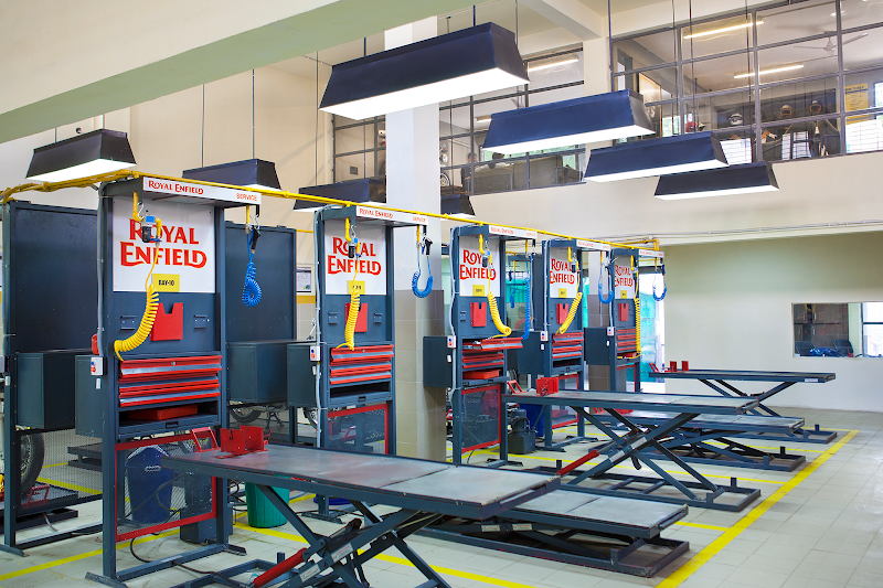Royal Enfield Service Center - Snowline Autos - Royal Enfield Service Center - Snowline Autos, Ground Floor, Dharamsala Rd, near Sheela chowk, Upmuhal, Kangra, Dharamshala, Himachal Pradesh 176215, India