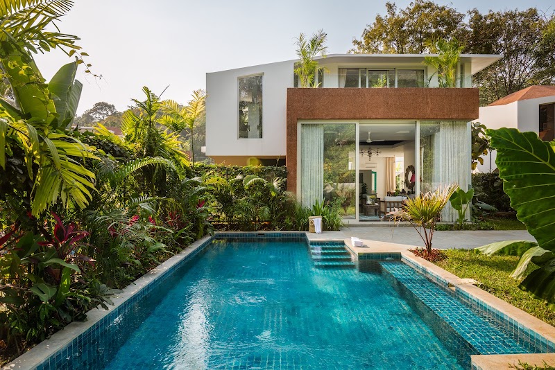 La Macedo Estate by Thebluekite