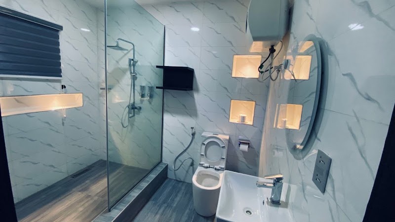 Main Avenue Residence - Main Avenue Residence 5 Seriki Abass Cres, Oshodi-Isolo, Lagos 102214, Lagos, Nigeria