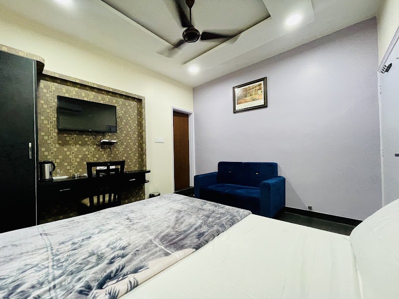 Hotel MJ Royale Bikaner - Hotel MJ Royale Bikaner, 3-k-9, Main Road, Pawan Puri, Sardar Patel Colony, Bikaner, Rajasthan 334003, India