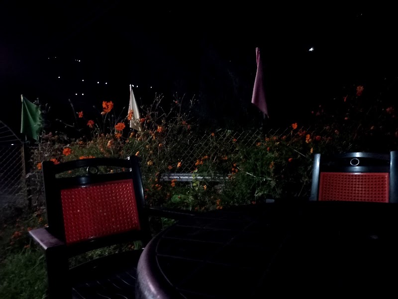 Jhutiya Talla Ramgarh Nainital - Jhutiya Talla Ramgarh Nainital, CHW6+C7R, Kaichi - Ramgarh Rd, Ramgarh, Uttarakhand 263137, India
