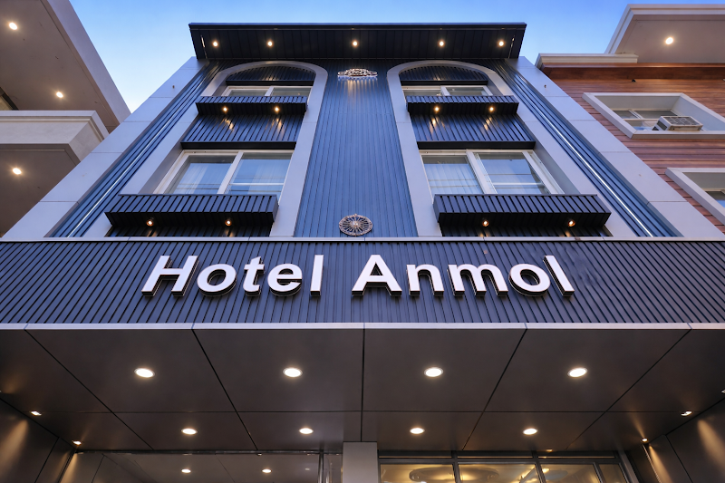 Anmol hotel