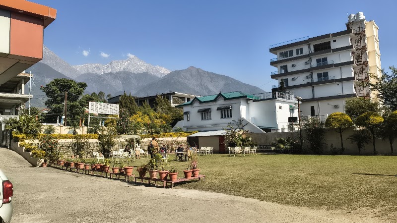 Hotel Dharamshala Ayush Health Paradise