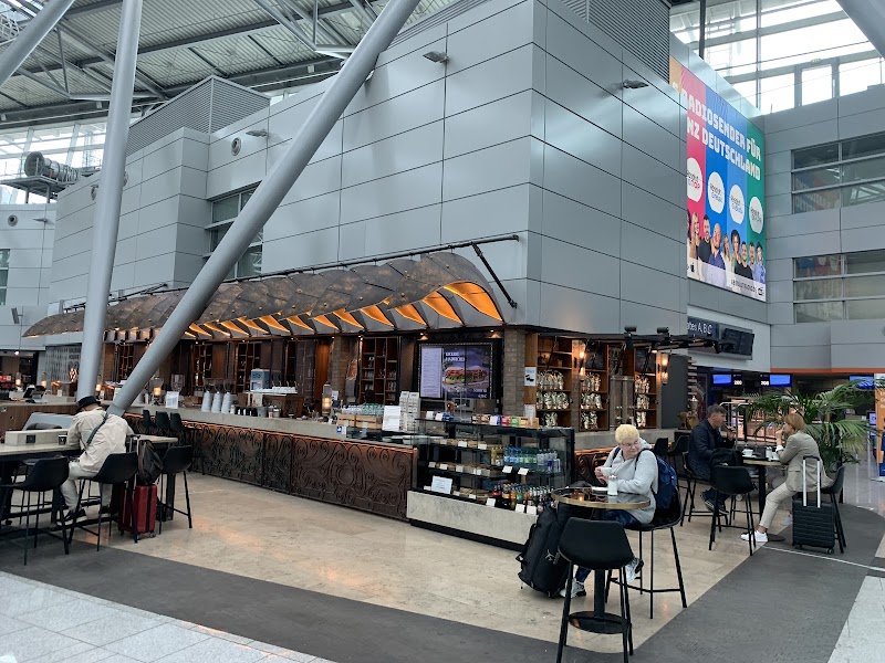 Duesseldorf Airport - Duesseldorf Airport, Flughafenstraße 105, 40474 Düsseldorf, Germany