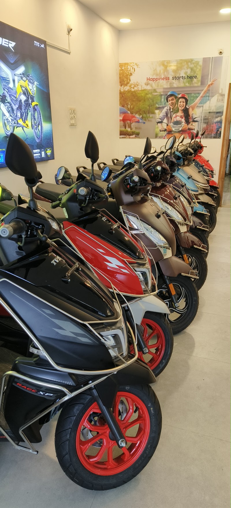 Gayatri Enterprises TVS - SH 52 - Gayatri Enterprises TVS - SH 52, Main Road SH 52, opposite Indian Oil Petrol Pump, Dharmagarh, Odisha 766015, India