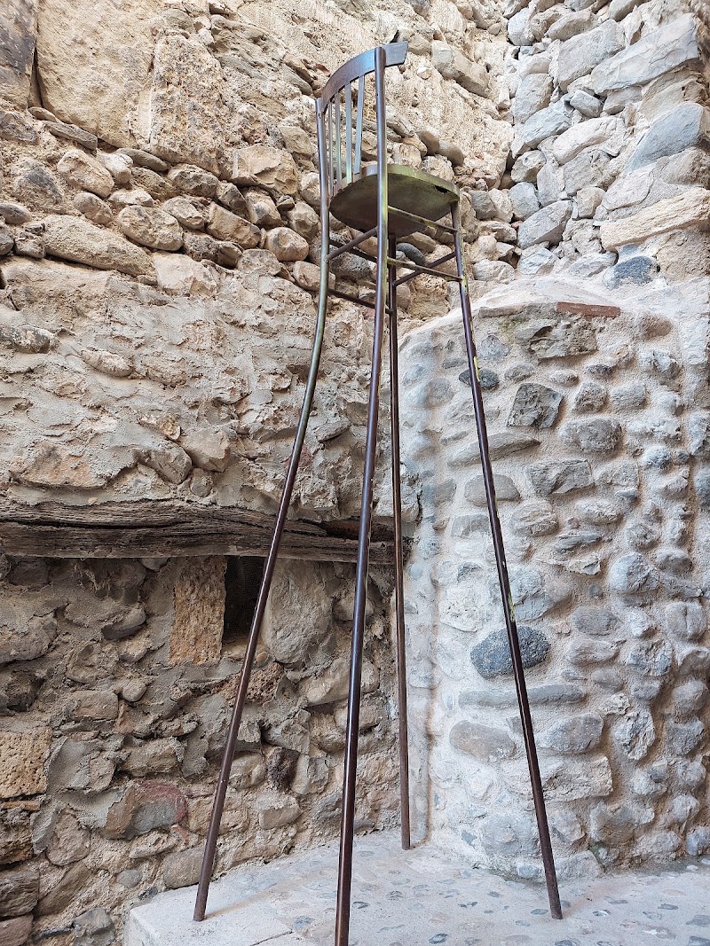Carrer del Mestre Abraham des Catllar - Carrer del Mestre Abraham des Catllar Carrer del Mestre Abraham des Catllar, 17850 Besalú, Girona, Spain