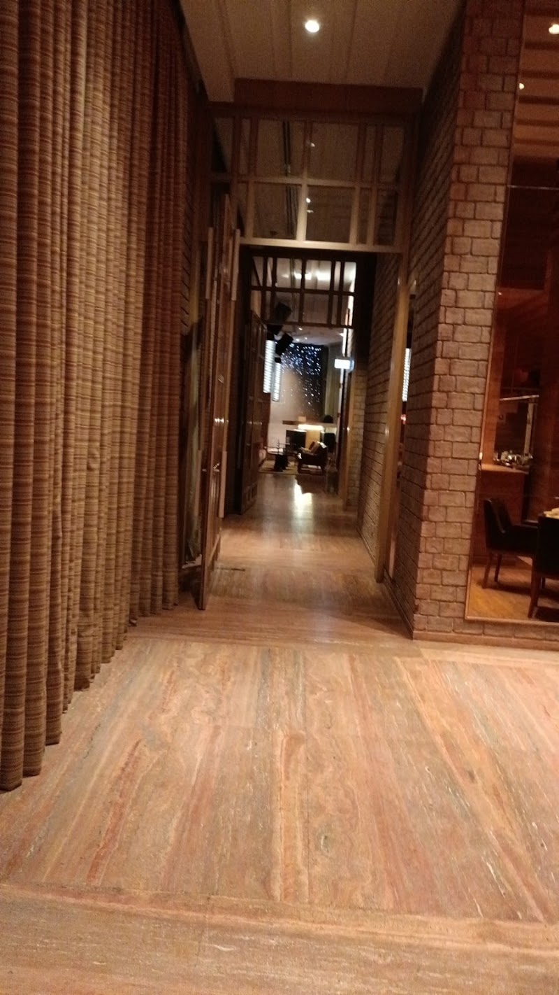Sky Point - ITC Kohenur - Sky Point - ITC Kohenur Survey No, 83/1, ITC Kohenur, Hyderabad Knowledge City, Plot No.5, Silpa Gram Craft Village, Madhapur, Hyderabad, Telangana 500032, India