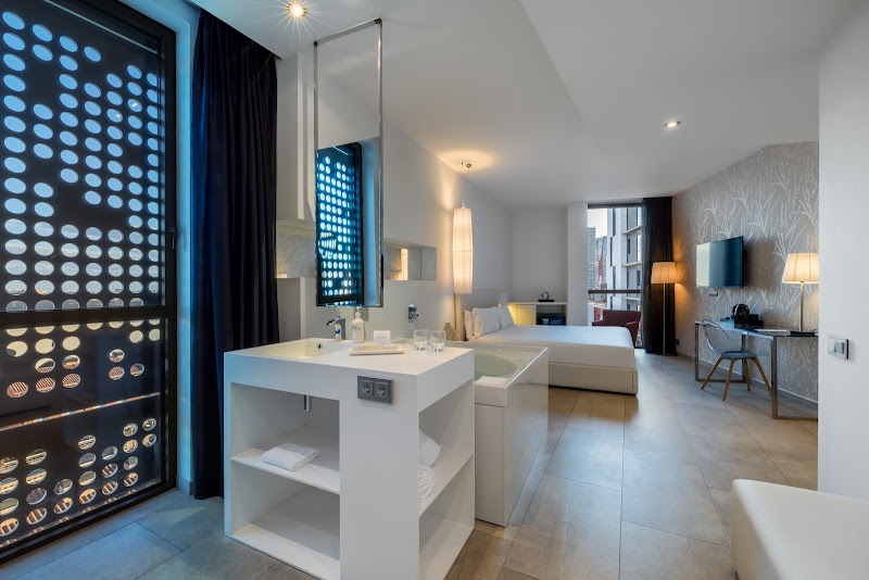 Hotel SB | Plaça Europa - Hotel SB | Plaça Europa Carrer de les Ciències, 11, 13, 08908 L'Hospitalet de Llobregat, Barcelona, Spain