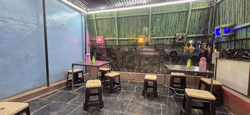 Ashish's TOM-CHI fast food - Ashish's TOM-CHI fast food, Muktanagar Padmanabhpur Road, Muktanagar, Durg, Bhilai, Chhattisgarh 491001, India