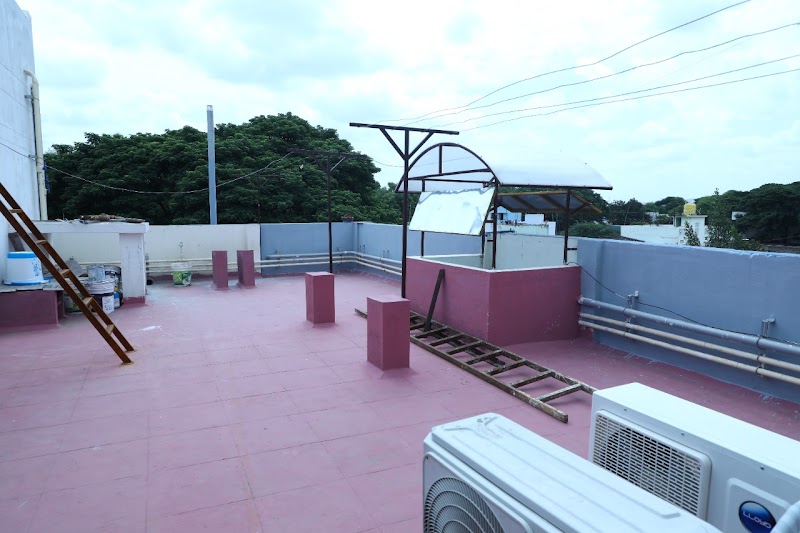 Babu Naidu Residency - Babu Naidu Residency 32, 70, Dharmaraja Kovil St, Thottapalayam, Area, Vellore, Tamil Nadu 632004, India