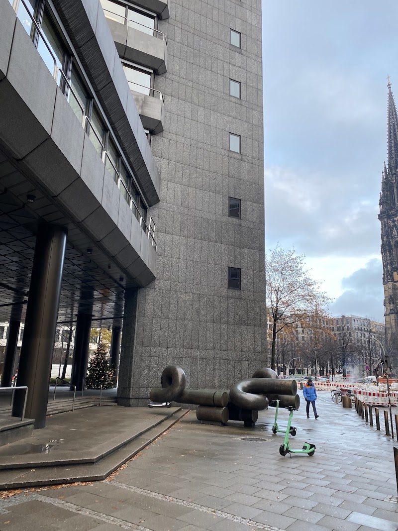 Deutsche Bundesbank - Hauptverwaltung in Hamburg, Mecklenburg-Vorpommern und - Deutsche Bundesbank - Hauptverwaltung in Hamburg, Mecklenburg-Vorpommern und, Willy-Brandt-Straße 73, 20459 Hamburg, Germany