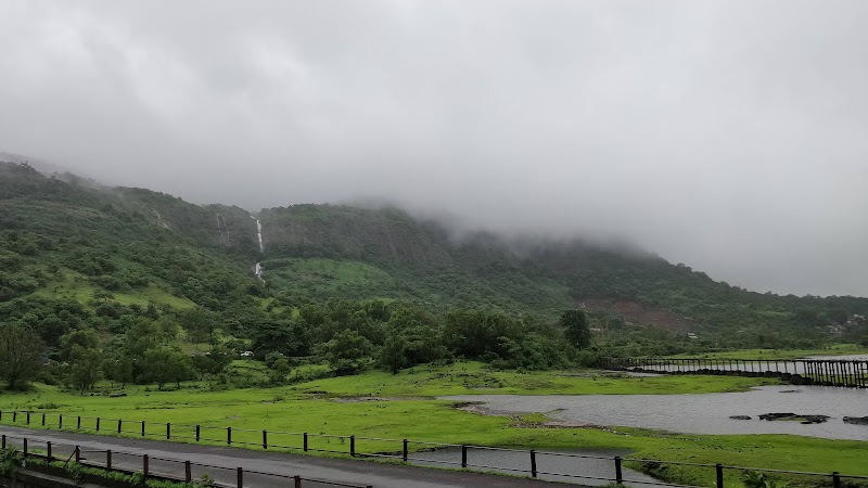 Lonavala Lake Scenic View - Lonavala Lake Scenic View PCQ5+M73, Jalvaayu Marg, Bhangarwadi, Lonavala, Maharashtra 410401, India