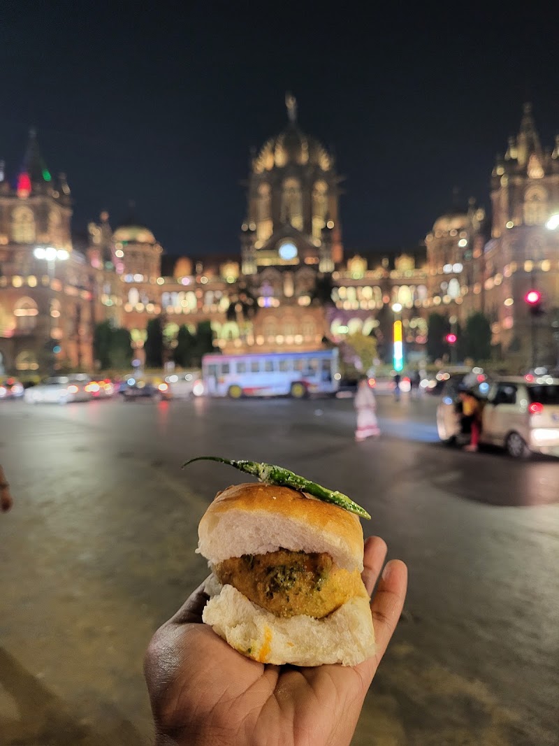 CST Railway Station - CST Railway Station WRQM+XVM, Dhobi Talao, Chhatrapati Shivaji Terminus Area, Fort, Mumbai, Maharashtra 400001, India