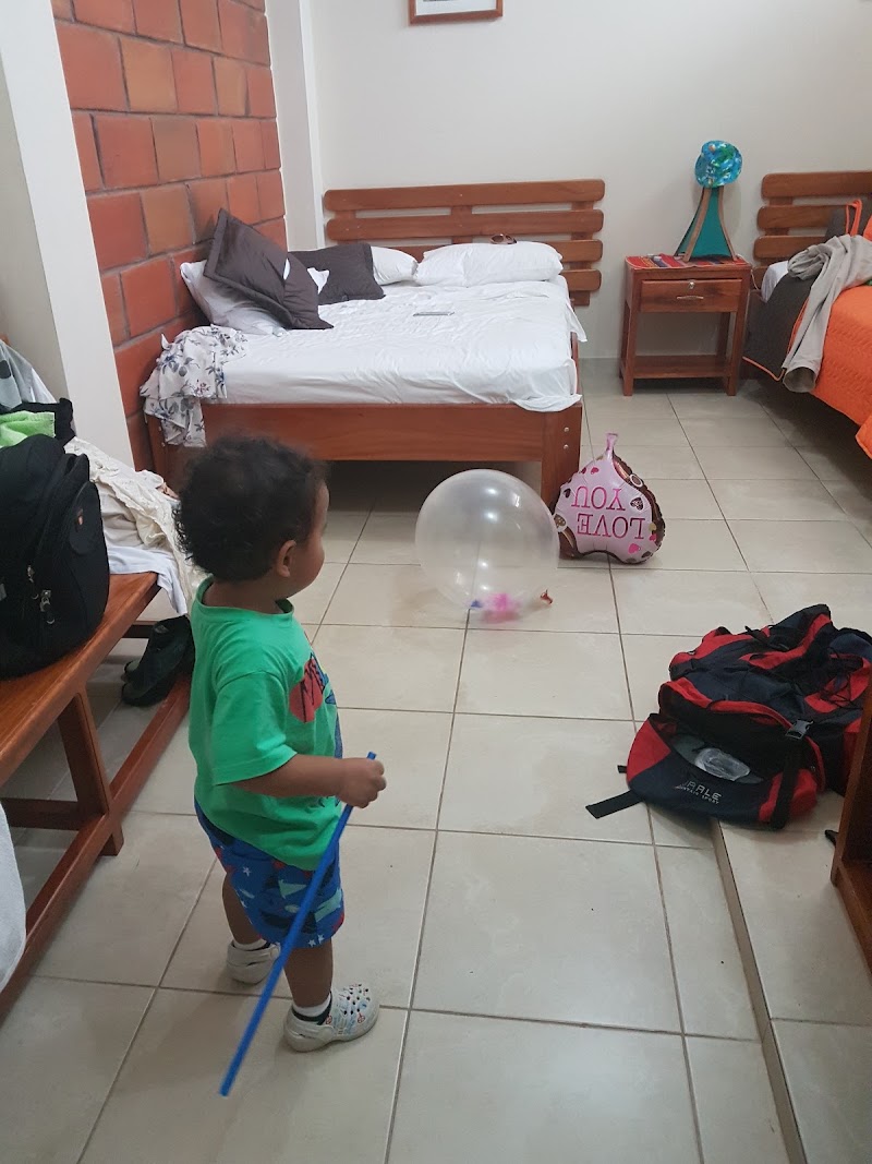 Hostal Cattleya - Hostal Cattleya, 39WP+M72, Puerto Baquerizo Moreno, Ecuador
