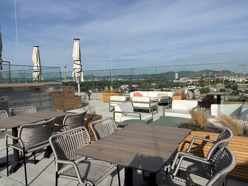 Citadines Danube Vienna