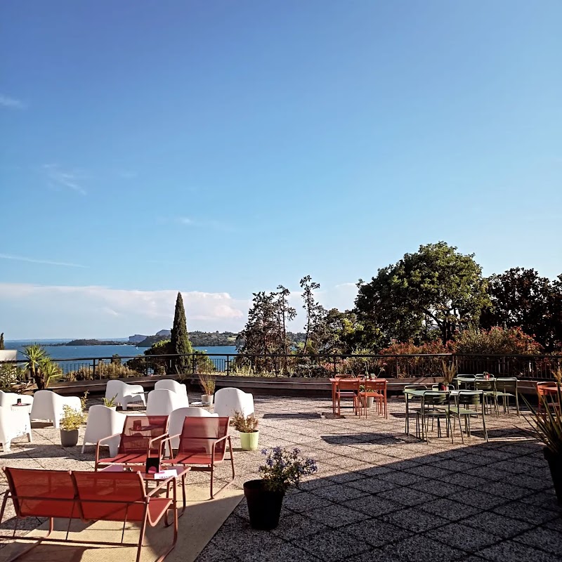 La Madame - La Madame Via Roma, 45, 25083 Gardone Riviera BS, Italy