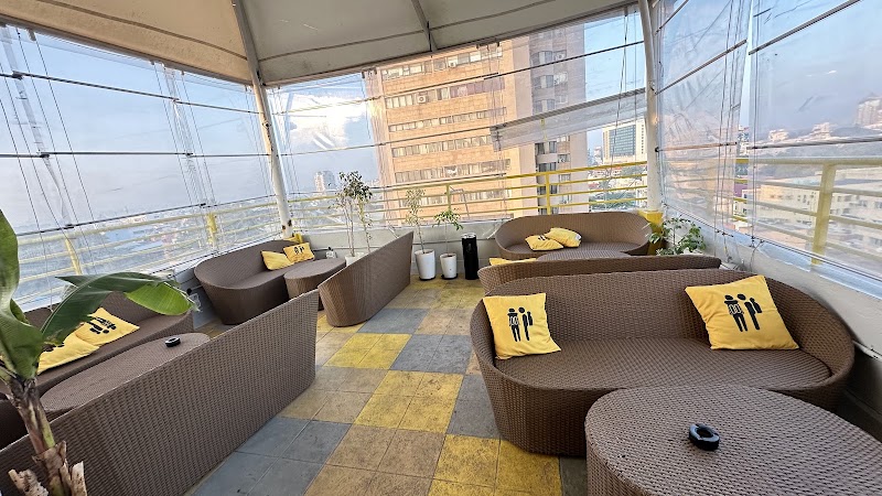 The Hosteller Bangalore, Brigade Road - The Hosteller Bangalore, Brigade Road 124, Brigade Rd, opposite Brigade Tower, near Vellara Junction, Ashok Nagar, Bengaluru, Karnataka 560025, India