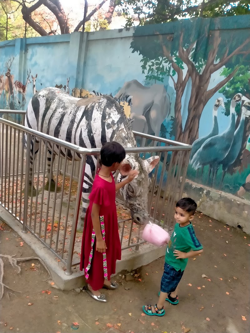 Hathi Park - Hathi Park FR5X+558 Sumitra Nandan Park (Hathi Park), Civil Lines, Prayagraj, Uttar Pradesh 211002, India