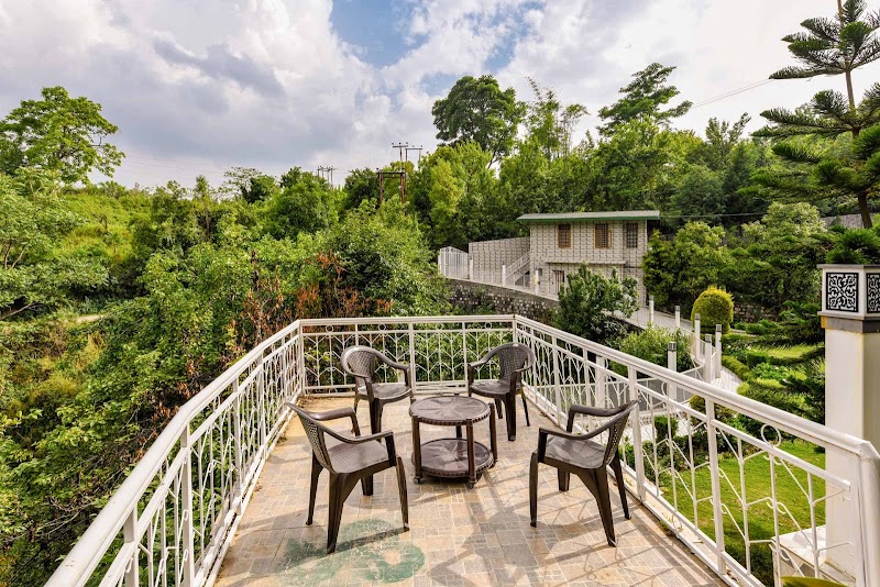 StayVista at Vintage Retreat | 6 BHK Luxury Villa - StayVista at Vintage Retreat | 6 BHK Luxury Villa Plot No 31, Bhowali-Bhimtal-Haldwani Rd, near 132 KV Sub Station, Mehragaon, Nainital, Bhagtpura, Uttarakhand 263136, India