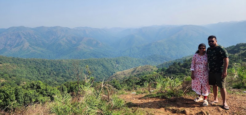 Kaginahare Viewpoint - Kaginahare Viewpoint RM57+PCJ, Kaginahare, Balehalla, Karnataka 573123, India