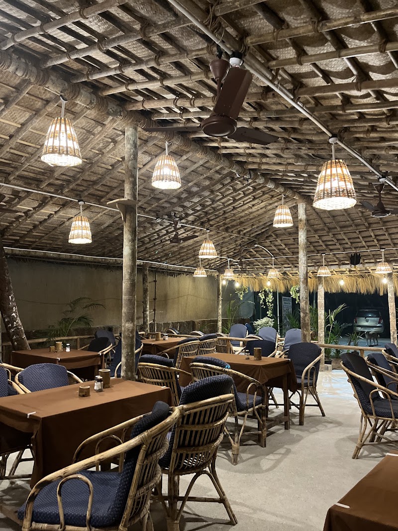 HIDE AWAY RESTAURANT & BAR - HIDE AWAY RESTAURANT & BAR Vasvaddo Near kadar Super Market Benaulim Salcete South goa, South Goa, Benaulim, Goa 403716, India