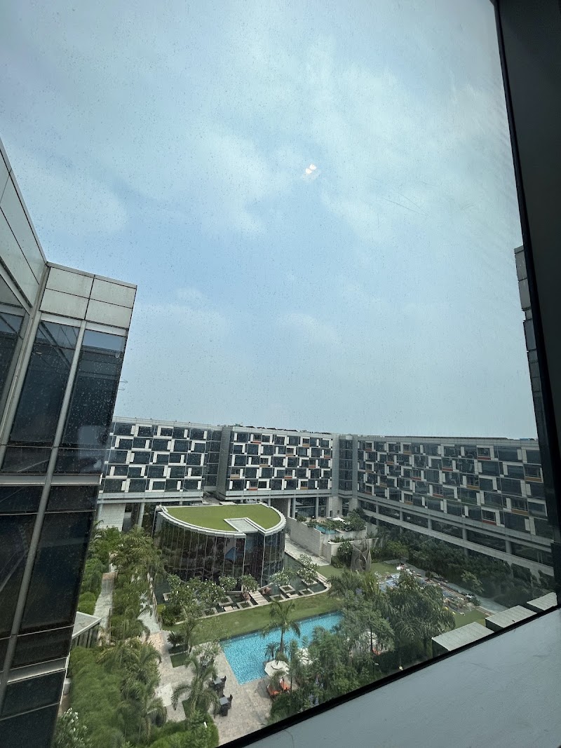 Juniper Bar - Andaz Delhi - Juniper Bar - Andaz Delhi Gin Bar at Andaz Delhi, H43C+VPM, Northern Access Rd, Aerocity, New Delhi, Delhi 110037, India