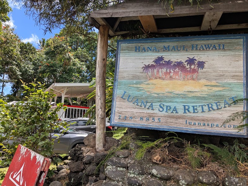 Luana Spa Retreat - Luana Spa Retreat 5050 Uakea Rd, Hana, HI 96713, USA