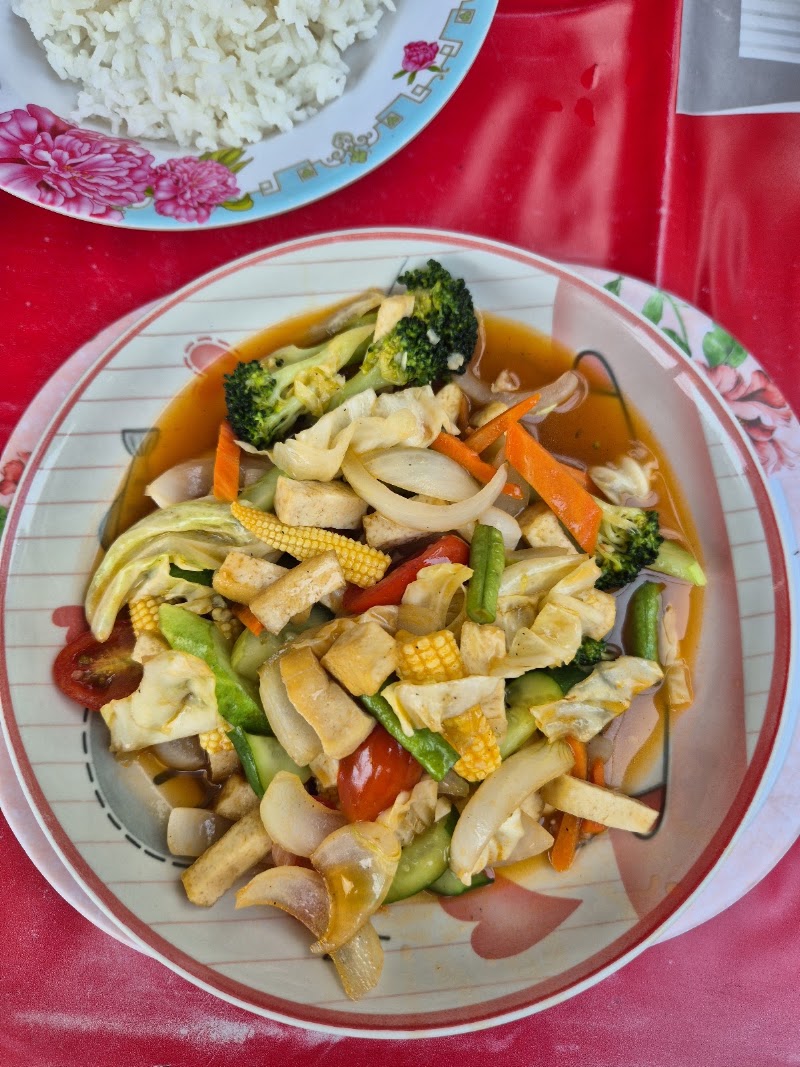 Jeng Noodle Thai Food & Vegetarian - Jeng Noodle Thai Food & Vegetarian 30 Soi Samsen 4, Khwaeng Ban Phan Thom, Khet Phra Nakhon, Krung Thep Maha Nakhon 10200, Thailand