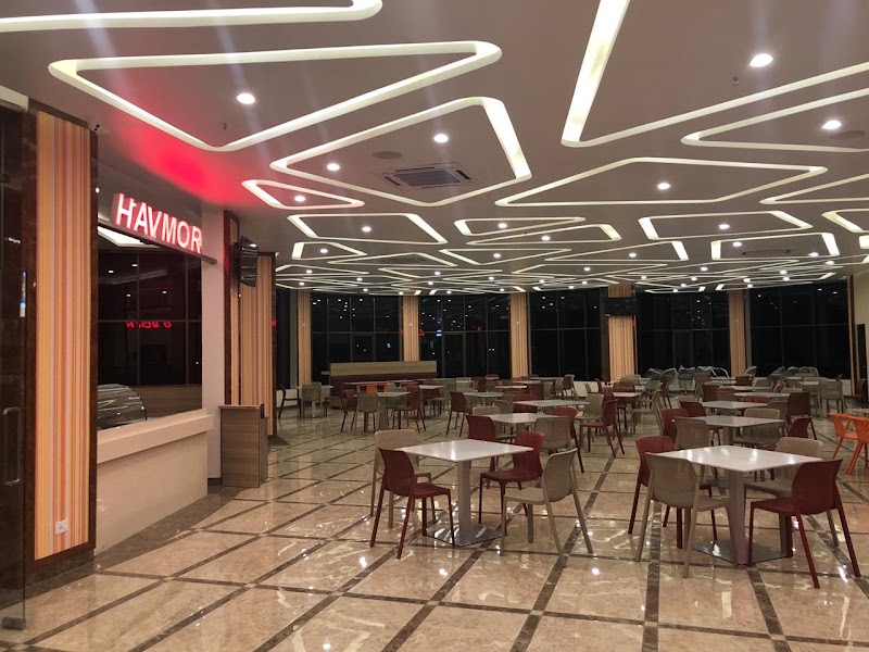 HOTEL HIGHWAY HARI - HOTEL HIGHWAY HARI Rajkot - Dwarka Highway, after Jamnagar bye pass, 10 Kms before Reliance Ravalsir Patia, next to Hyundai showroom, Jamnagar, Vasai, Gujarat 361006, India