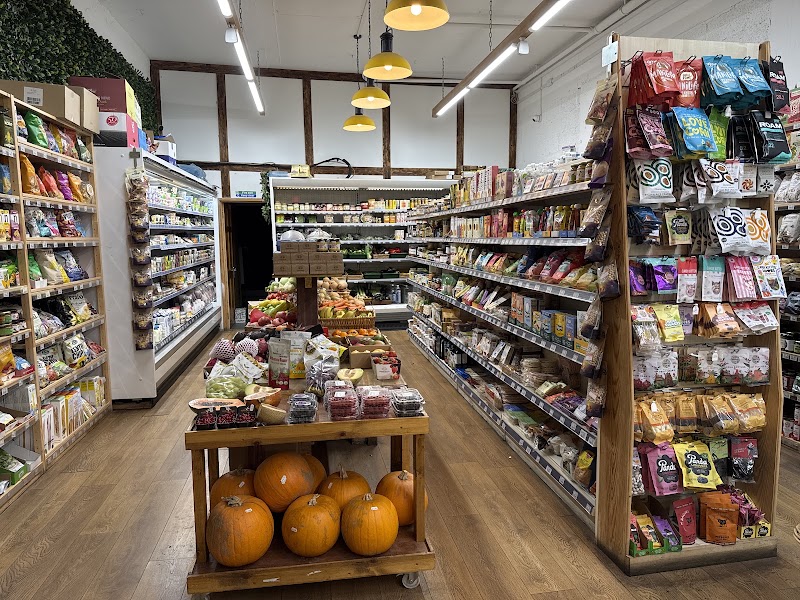 Regent's Natural - Regent's Natural, 1, 1 Chester Gate, Albany St, London NW1 4BU, UK