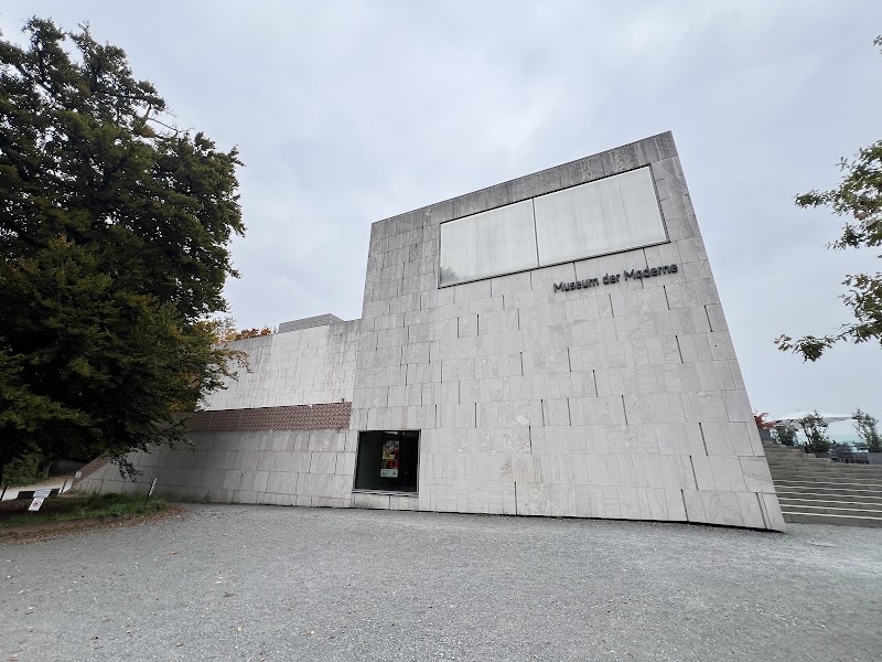 M32 - M32 Am Mönchsberg 32, 5020 Salzburg, Austria