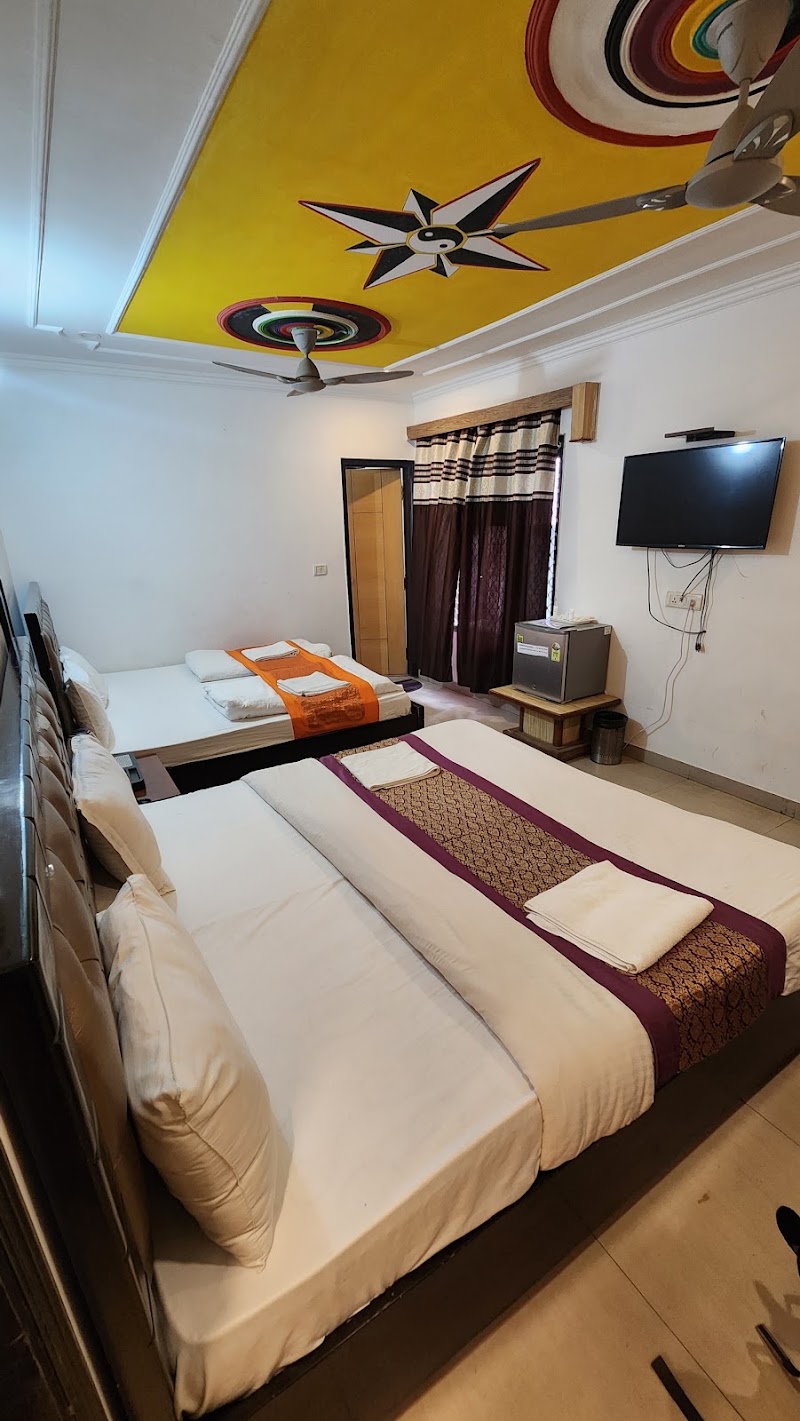 Hindustan By Backpackers Heaven - Hindustan By Backpackers Heaven 2503, Nalwa St, near Imperial Cinema, Behind Imperial Cinema, Chuna Mandi, Paharganj, New Delhi, Delhi 110055, India