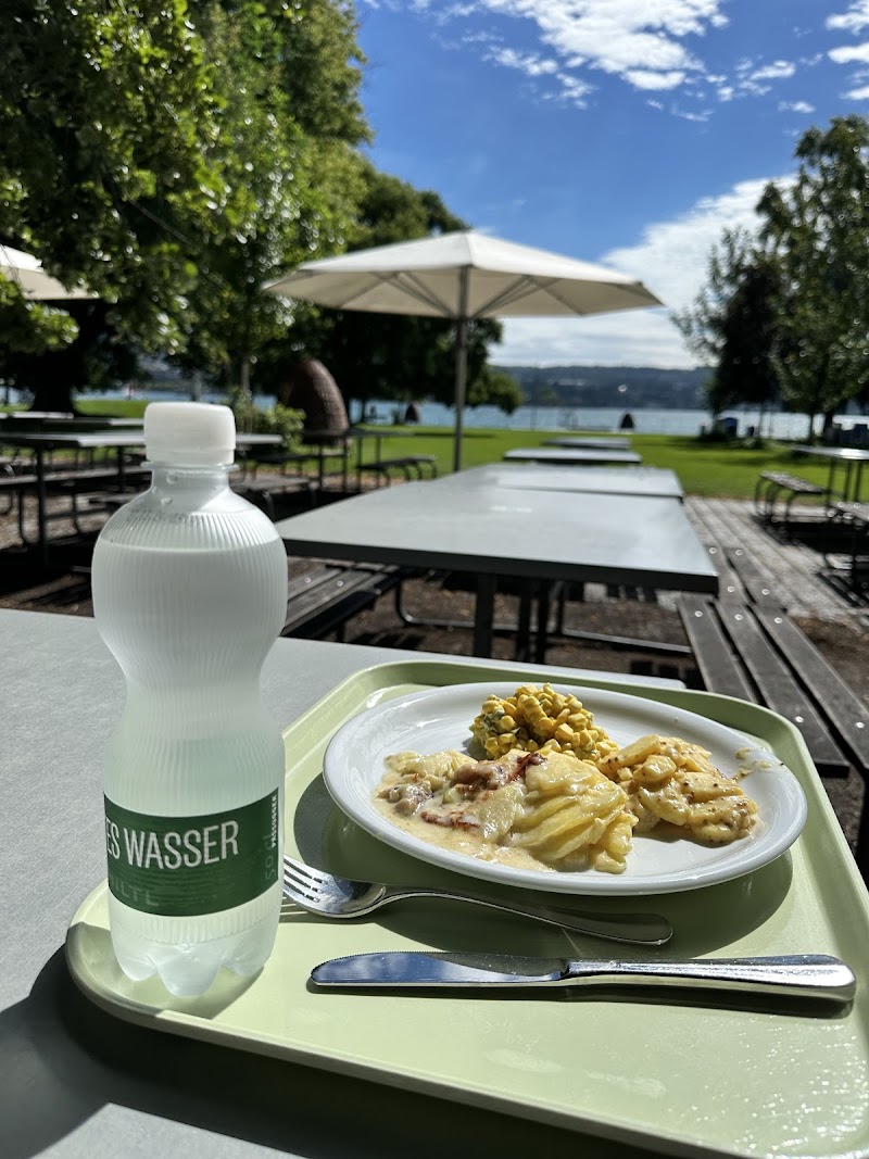Hiltl am Strand - Hiltl am Strand Mythenquai 95, 8002 Zürich, Switzerland