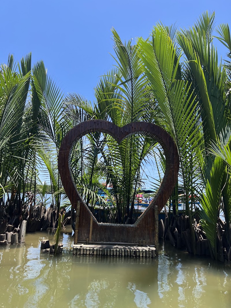 Hacoconut Coconut Basket Boat Tour Hoi An Coconut Village - Hacoconut Coconut Basket Boat Tour Hoi An Coconut Village, Tổ 4, Thôn Vạn Lăng, Hội An Đông, Đà Nẵng 560000, Vietnam