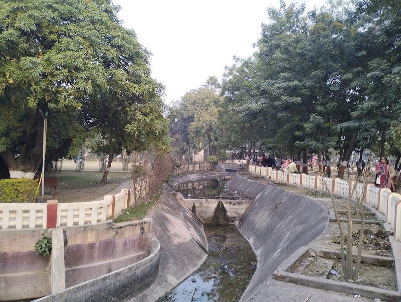 Sarnath Park Varanasi - Sarnath Park Varanasi 92JG+C8H, Sarnath, Varanasi, Uttar Pradesh 221007, India