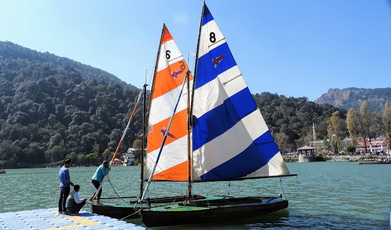 Lake Yacht Boat Stand - Lake Yacht Boat Stand, 9FR5+535, Mall Rd, Mallital, Nainital, Uttarakhand 263001, India