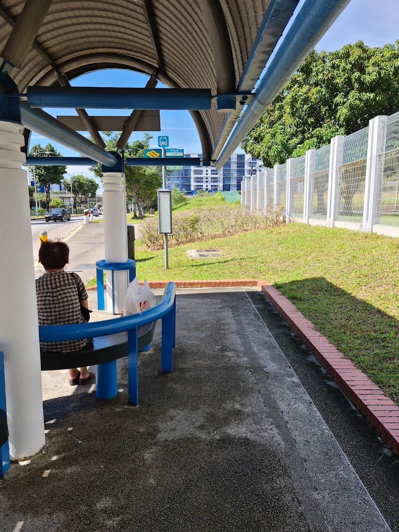 Opp Blk 756 - Opp Blk 756, Singapore